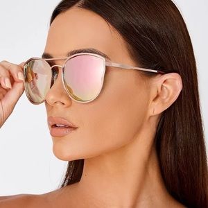 QUAY CHERRY BOMB ROSE GOLD OVERSIZED AVIATOR SUNGLASSES